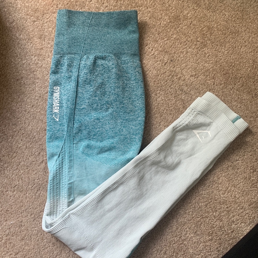 GYMSHARK blue ombré seamless